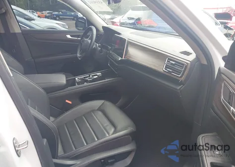 2024 Volkswagen Atlas 2.0T Sel z USA, uszkodzony, nr VIN 1V2BR2CA9RC516446